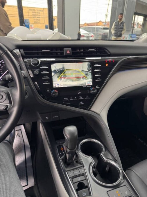2019 Toyota Camry XLE Auto (Natl) photo