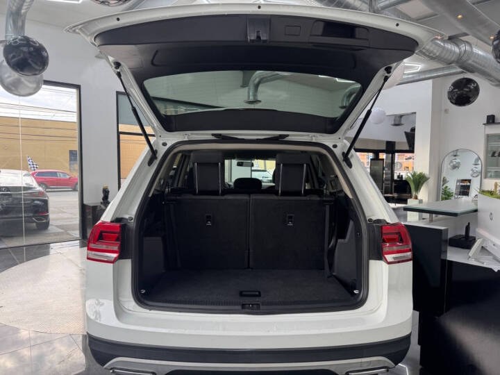 2018 Volkswagen Atlas 3.6L V6 S 4MOTION photo
