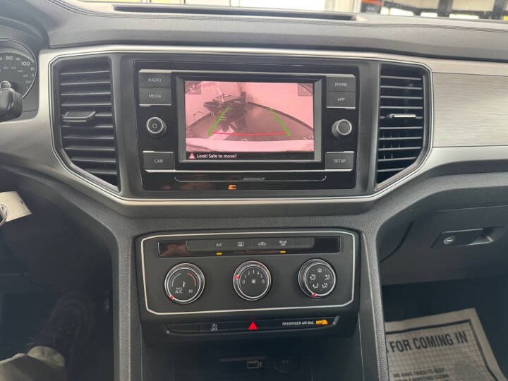 2018 Volkswagen Atlas 3.6L V6 S 4MOTION photo