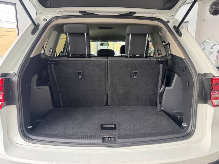 2018 Volkswagen Atlas 3.6L V6 S 4MOTION photo