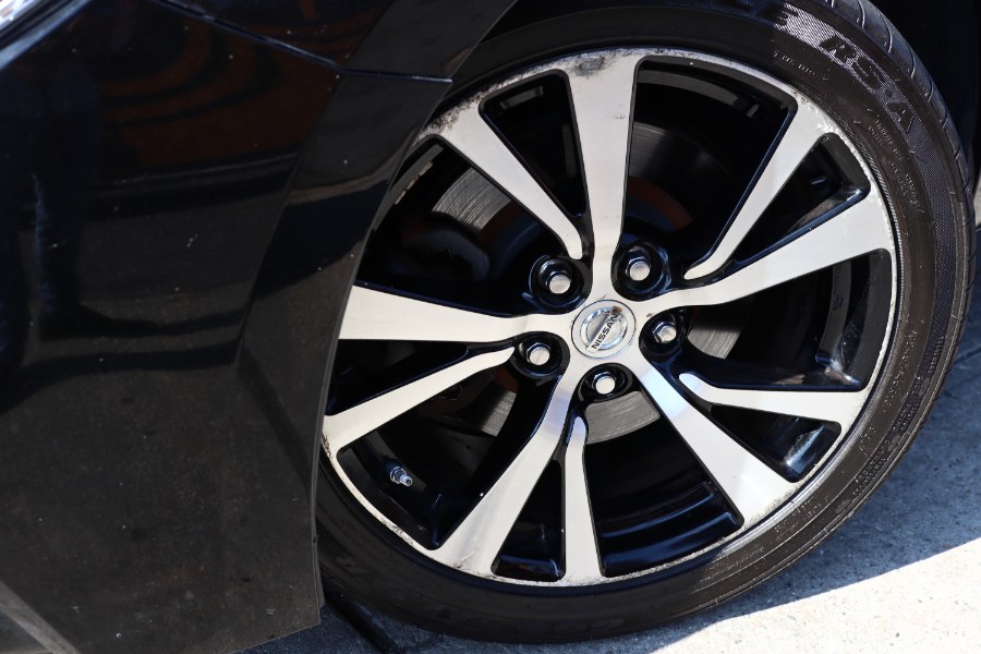 2017 Nissan Maxima SV 3.5L *Ltd Avail* photo