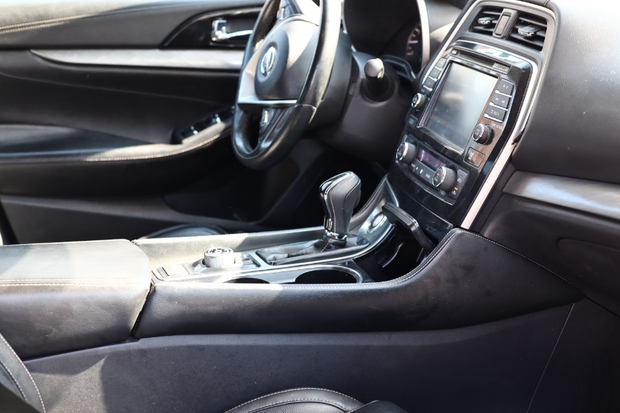 2017 Nissan Maxima SV 3.5L *Ltd Avail* photo