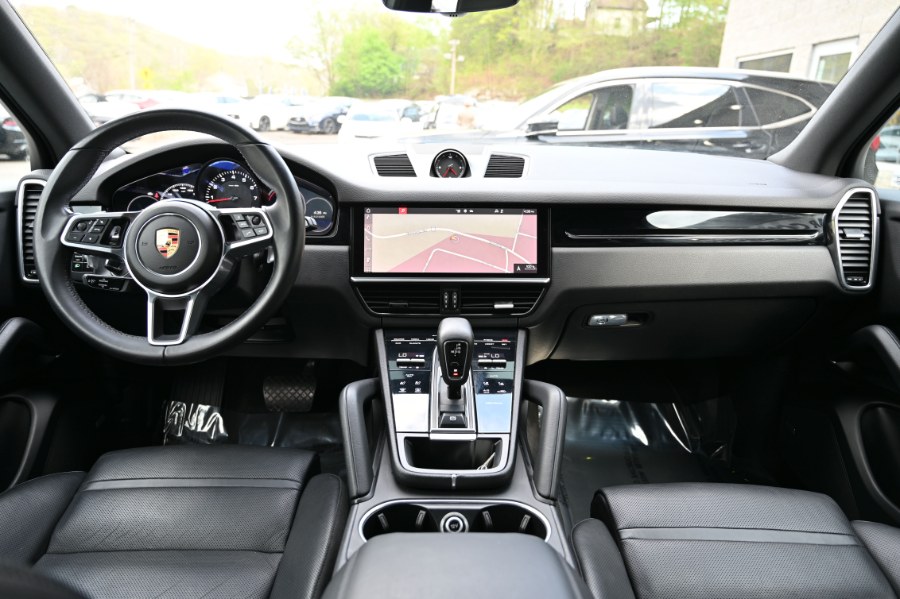 2020 Porsche Cayenne AWD photo