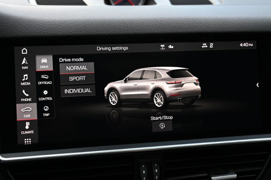 2020 Porsche Cayenne AWD photo
