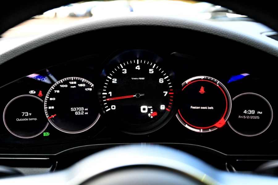 2020 Porsche Cayenne AWD photo