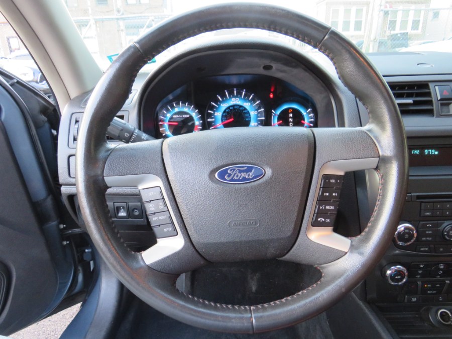 2011 Ford Fusion SEL photo