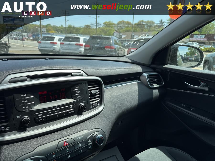 2016 Kia Sorento FWD 4dr 2.4L L photo