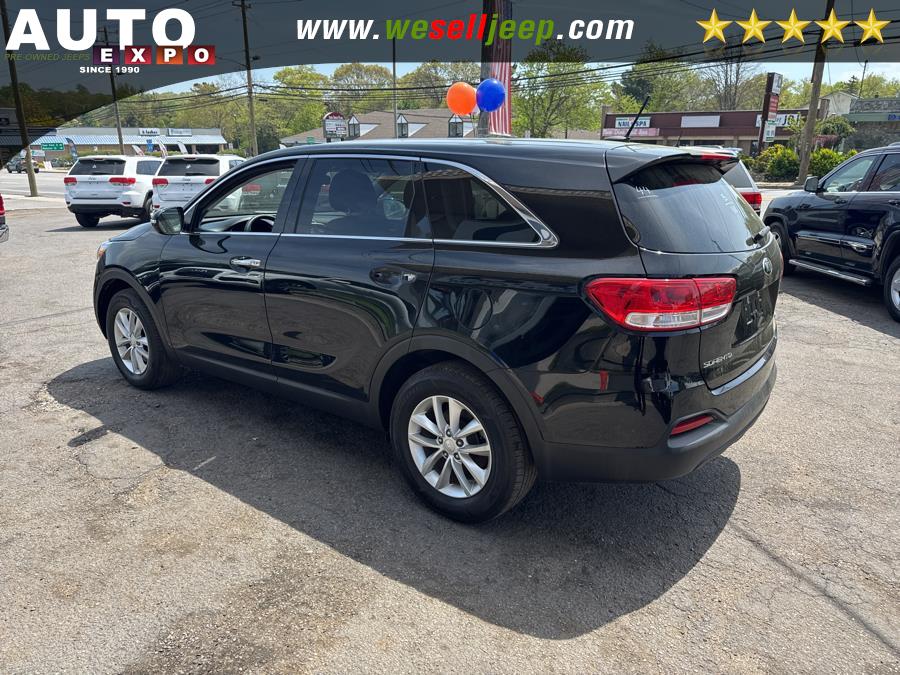 2016 Kia Sorento FWD 4dr 2.4L L photo