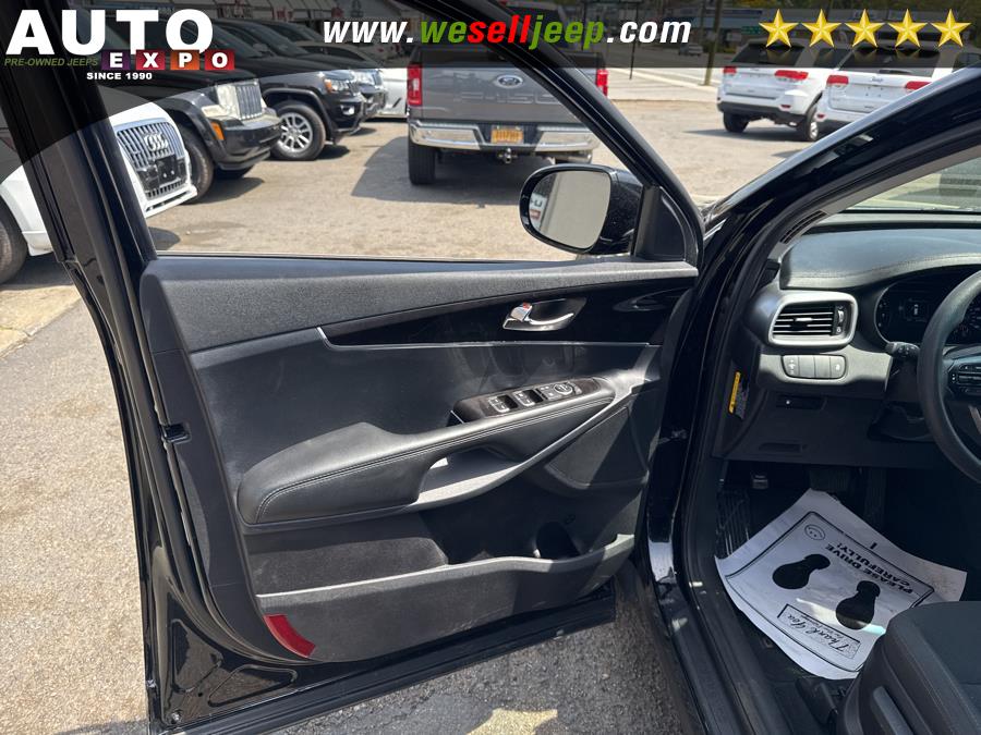 2016 Kia Sorento FWD 4dr 2.4L L photo