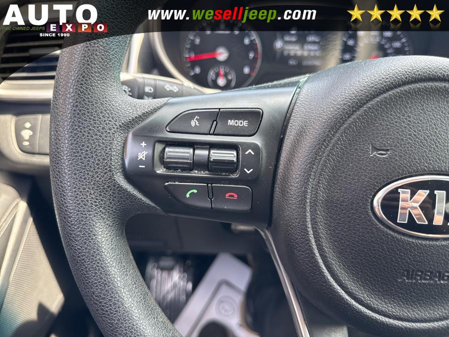 2016 Kia Sorento FWD 4dr 2.4L L photo