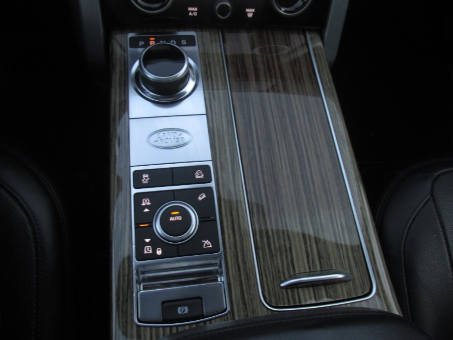 2019 Land Rover Range Rover V6 Supercharged HSE SWB photo