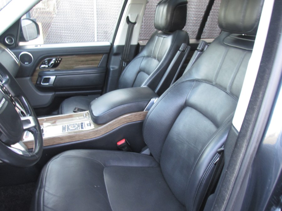 2019 Land Rover Range Rover V6 Supercharged HSE SWB photo