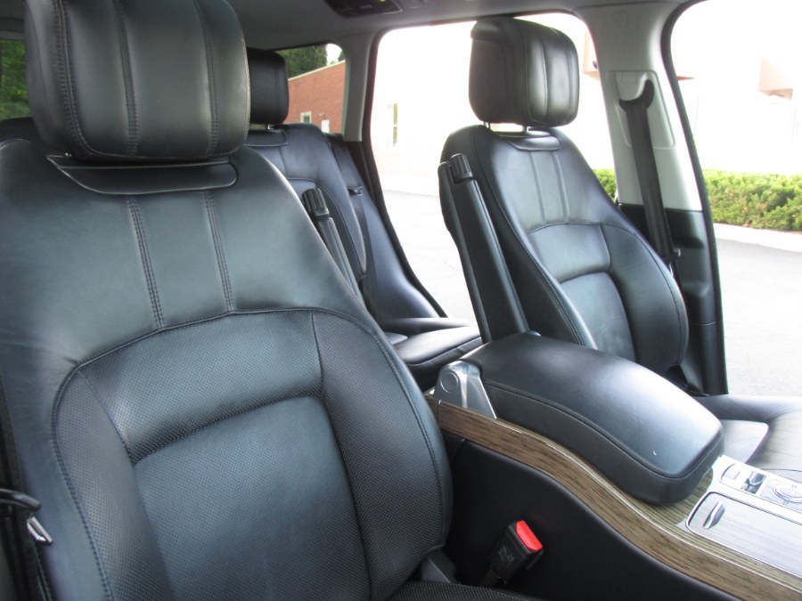 2019 Land Rover Range Rover V6 Supercharged HSE SWB photo