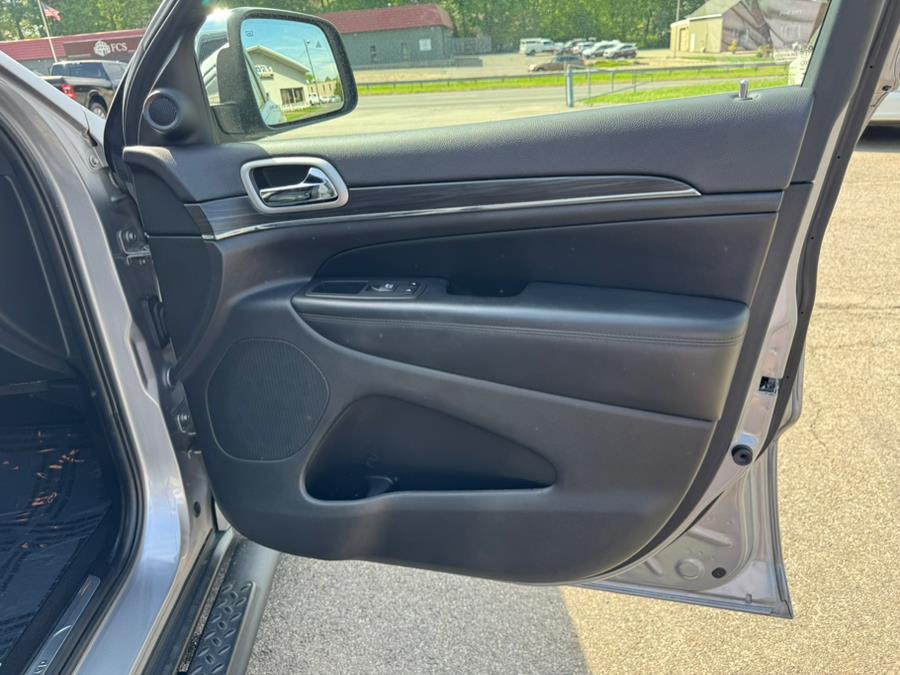 2019 Jeep Grand Cherokee Limited 4x4 photo