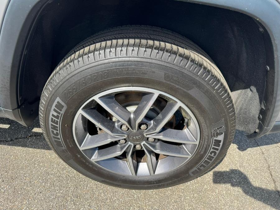 2019 Jeep Grand Cherokee Limited 4x4 photo