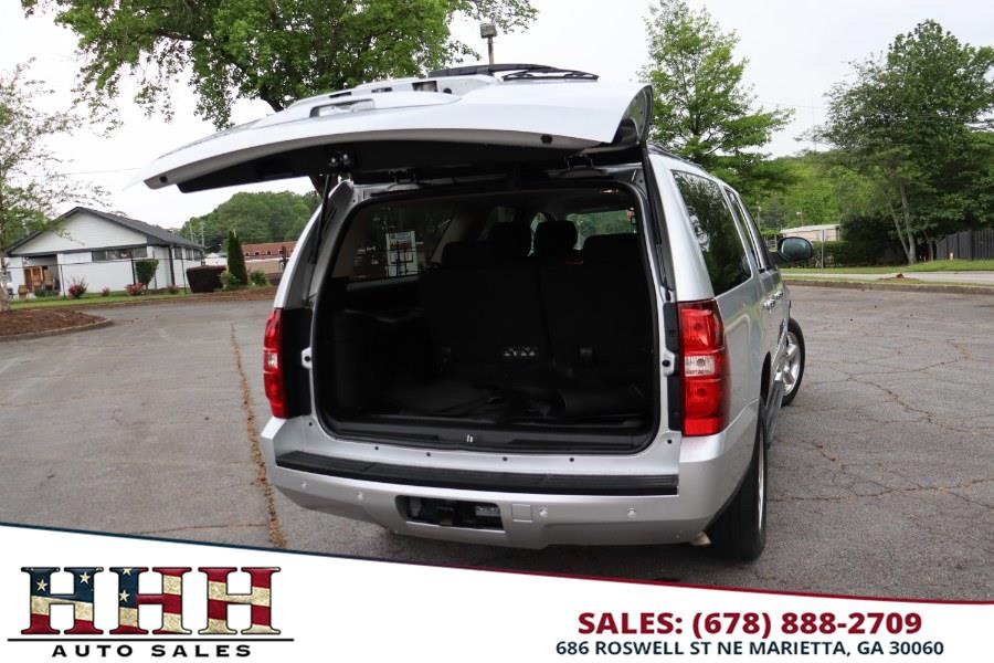 2014 Chevrolet Suburban LS 1500 photo