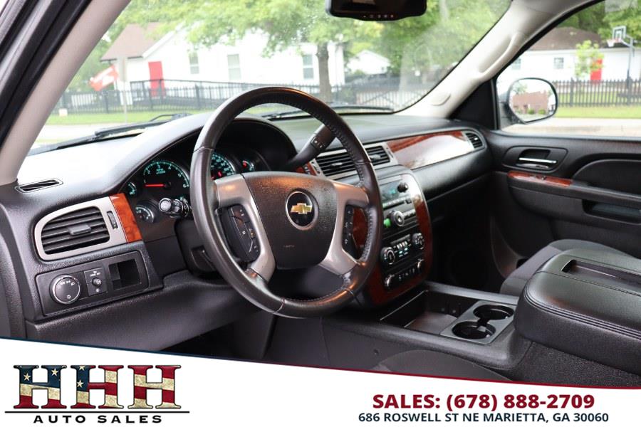 2014 Chevrolet Suburban LS 1500 photo