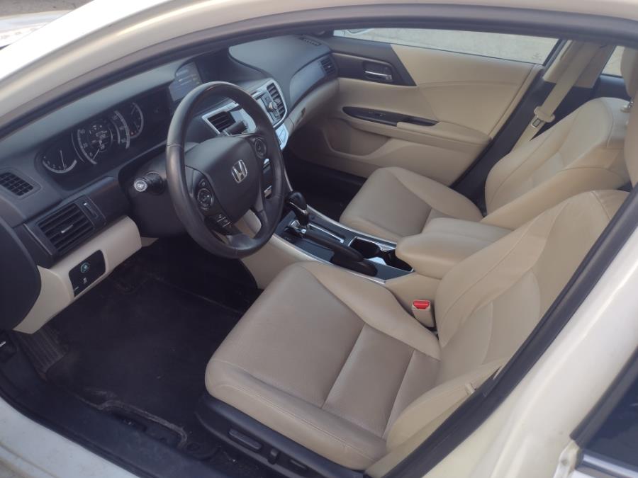 2013 Honda Accord EX-L V6 photo