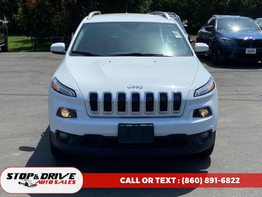 2015 Jeep Cherokee 4WD 4dr Latitude photo