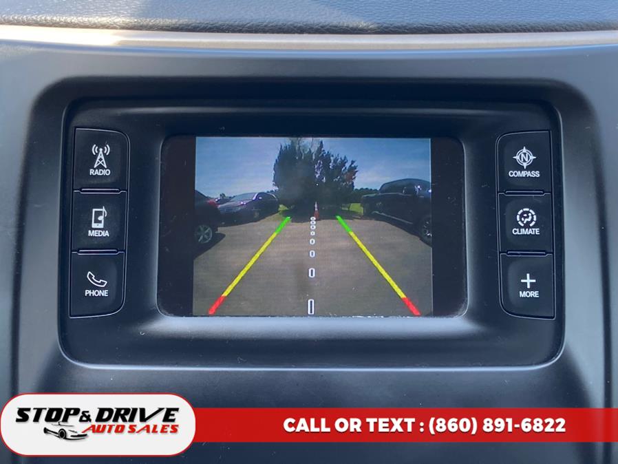2015 Jeep Cherokee 4WD 4dr Latitude photo