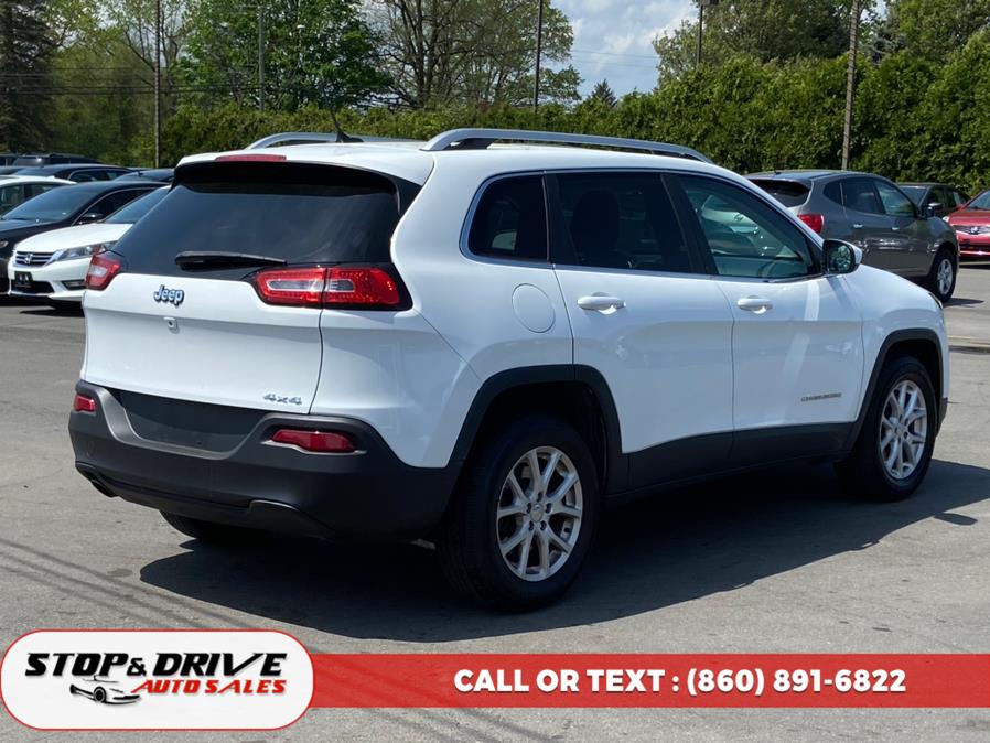 2015 Jeep Cherokee 4WD 4dr Latitude photo