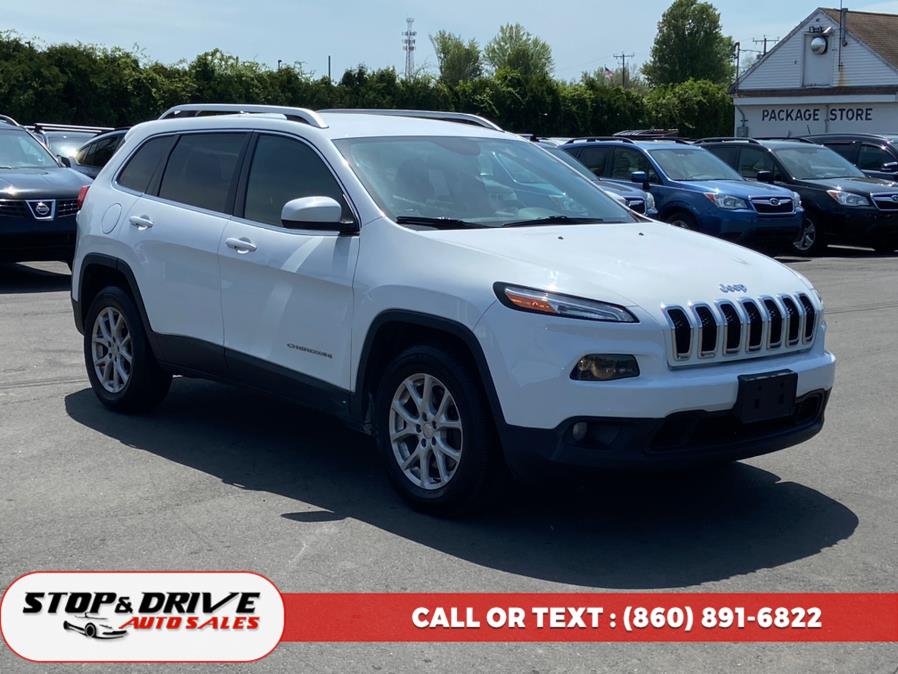2015 Jeep Cherokee 4WD 4dr Latitude photo