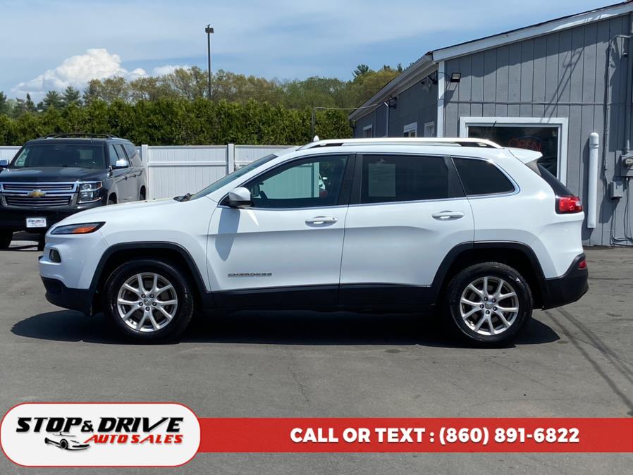 2015 Jeep Cherokee 4WD 4dr Latitude photo