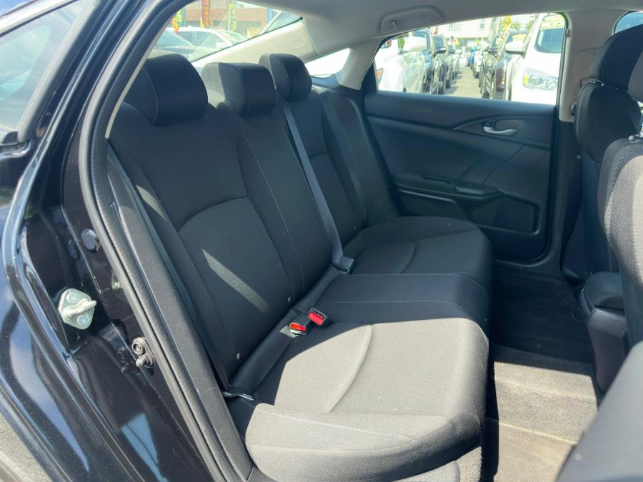 2018 Honda CIVIC SEDAN LX CVT photo