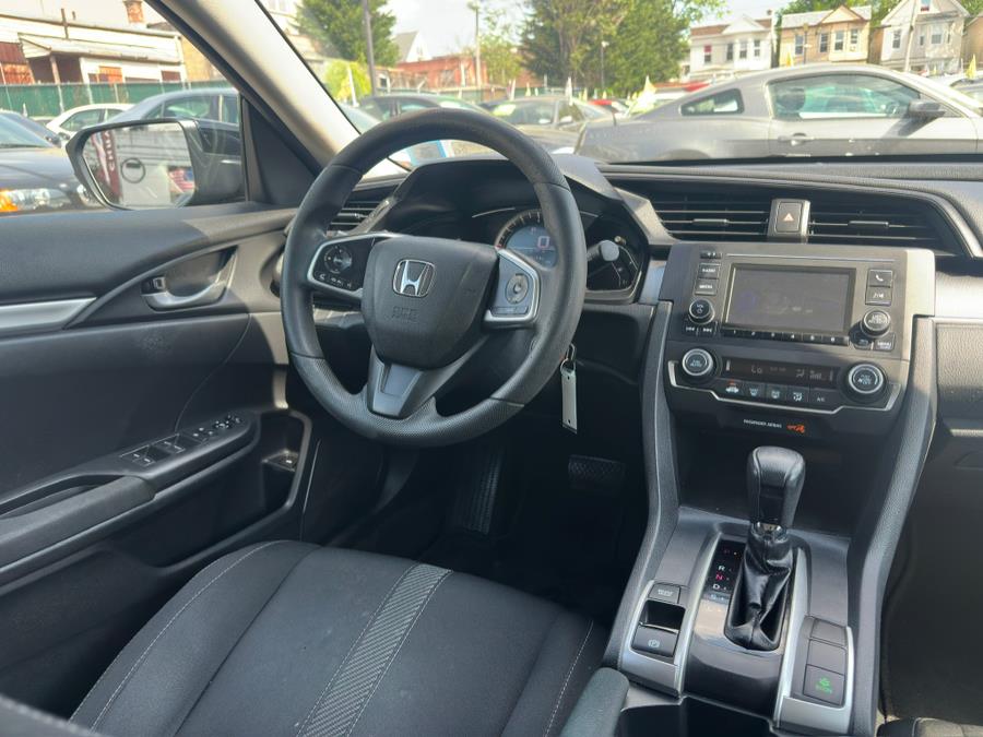 2018 Honda CIVIC SEDAN LX CVT photo
