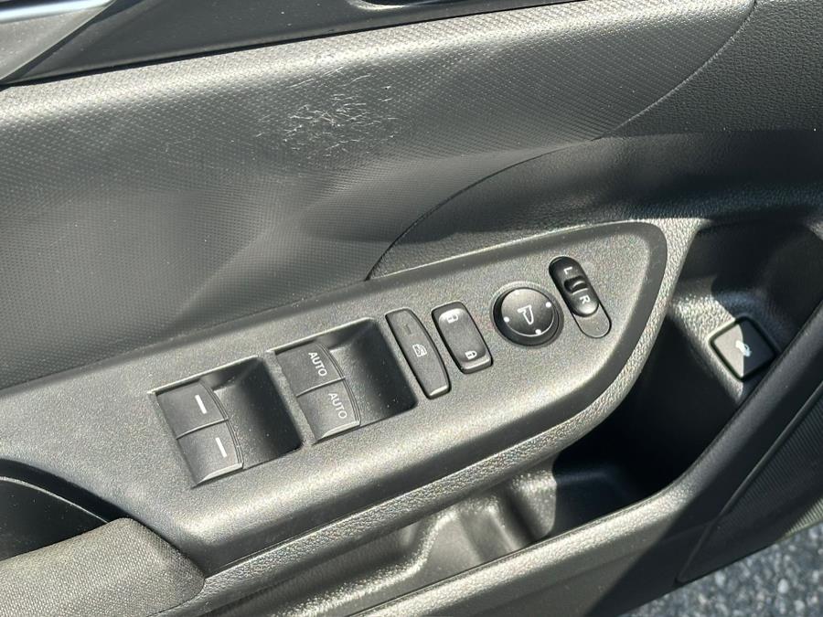 2018 Honda CIVIC SEDAN LX CVT photo