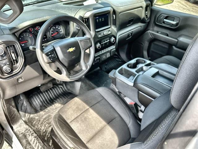 2019 Chevrolet Silverado 1500 WT photo