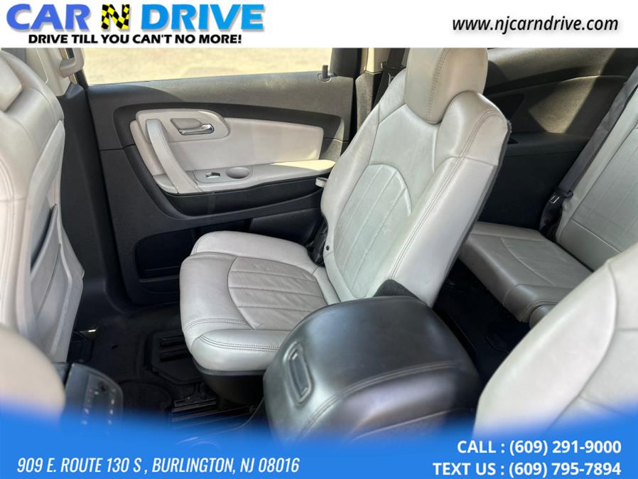 2009 Chevrolet Traverse LTZ photo