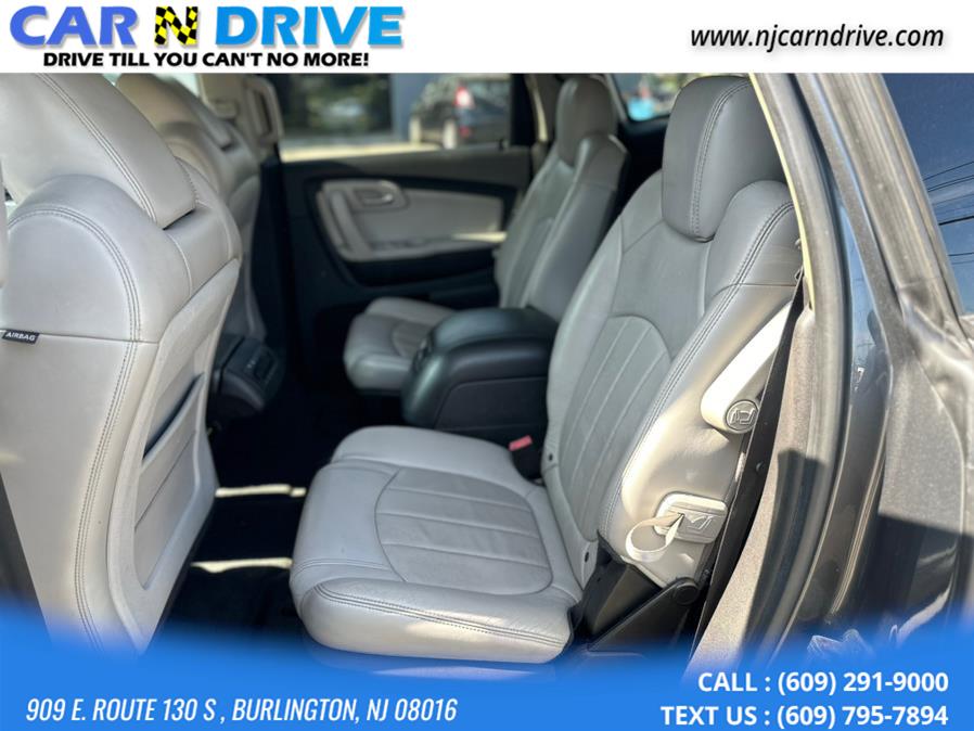 2009 Chevrolet Traverse LTZ photo