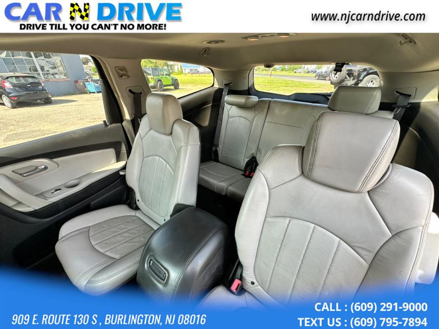 2009 Chevrolet Traverse LTZ photo