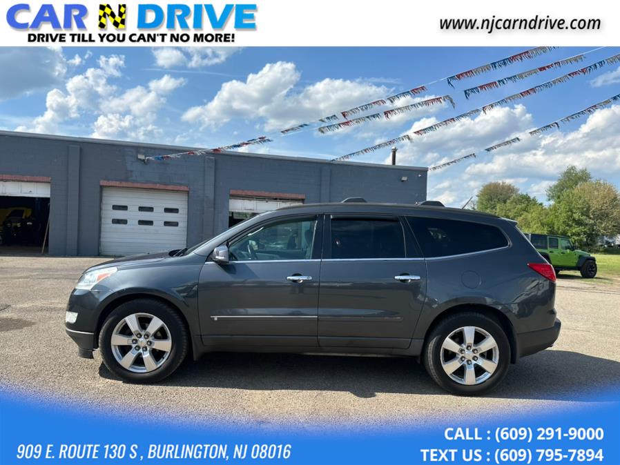 2009 Chevrolet Traverse LTZ photo
