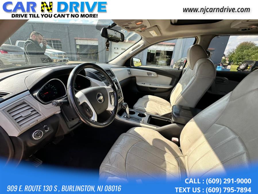 2009 Chevrolet Traverse LTZ photo