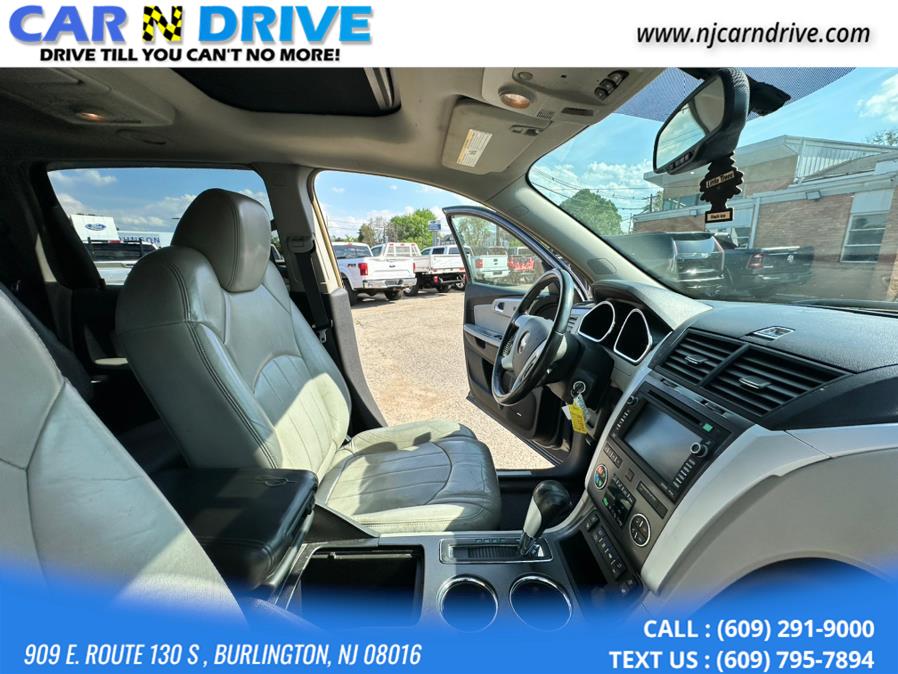 2009 Chevrolet Traverse LTZ photo