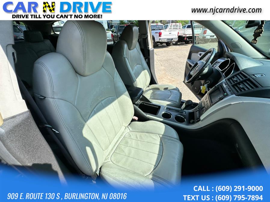 2009 Chevrolet Traverse LTZ photo