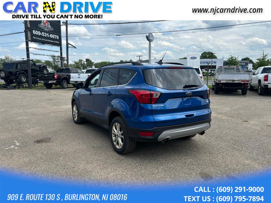 2019 Ford Escape SEL photo
