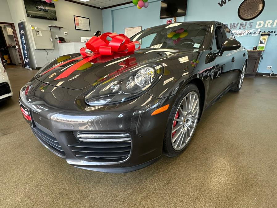 2016 Porsche Panamera 4dr HB GTS photo