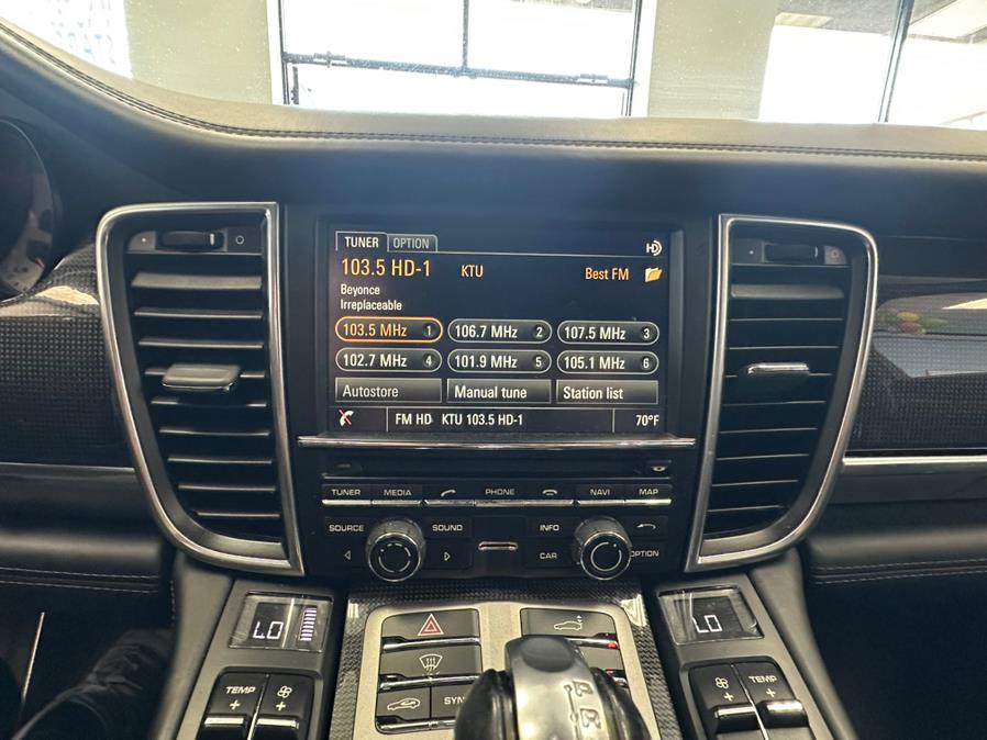2016 Porsche Panamera 4dr HB GTS photo