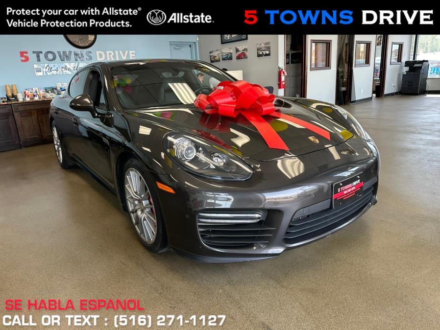2016 Porsche Panamera 4dr HB GTS photo