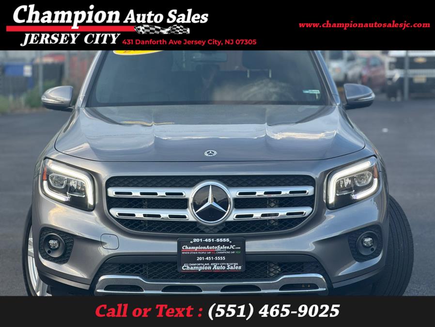 2022 Mercedes-Benz GLB GLB 250 4MATIC SUV photo