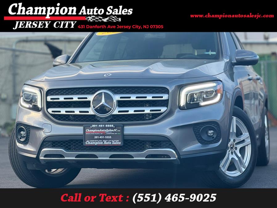 2022 Mercedes-Benz GLB GLB 250 4MATIC SUV photo