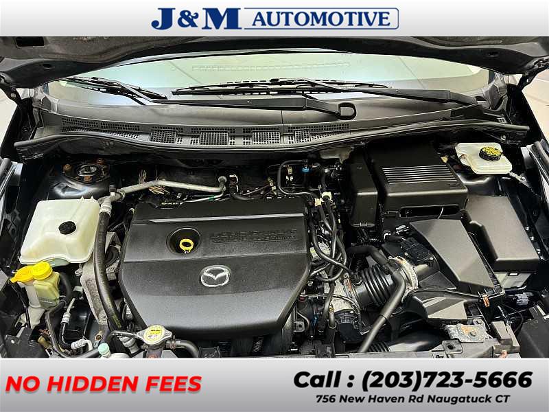 2013 Mazda Mazda5 Sport photo