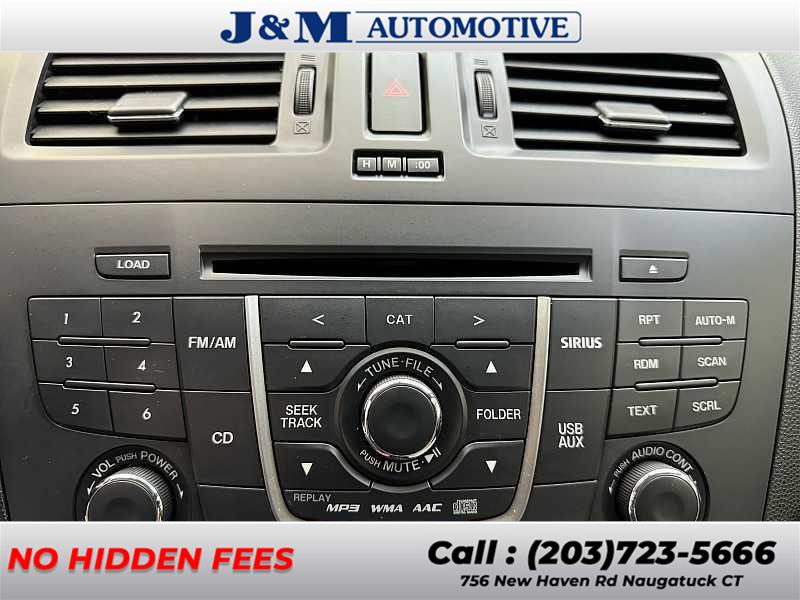 2013 Mazda Mazda5 Sport photo