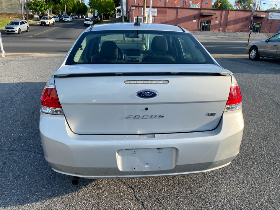 2008 Ford Focus SE photo
