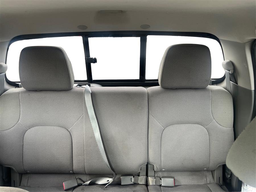 2017 Nissan Frontier sv photo