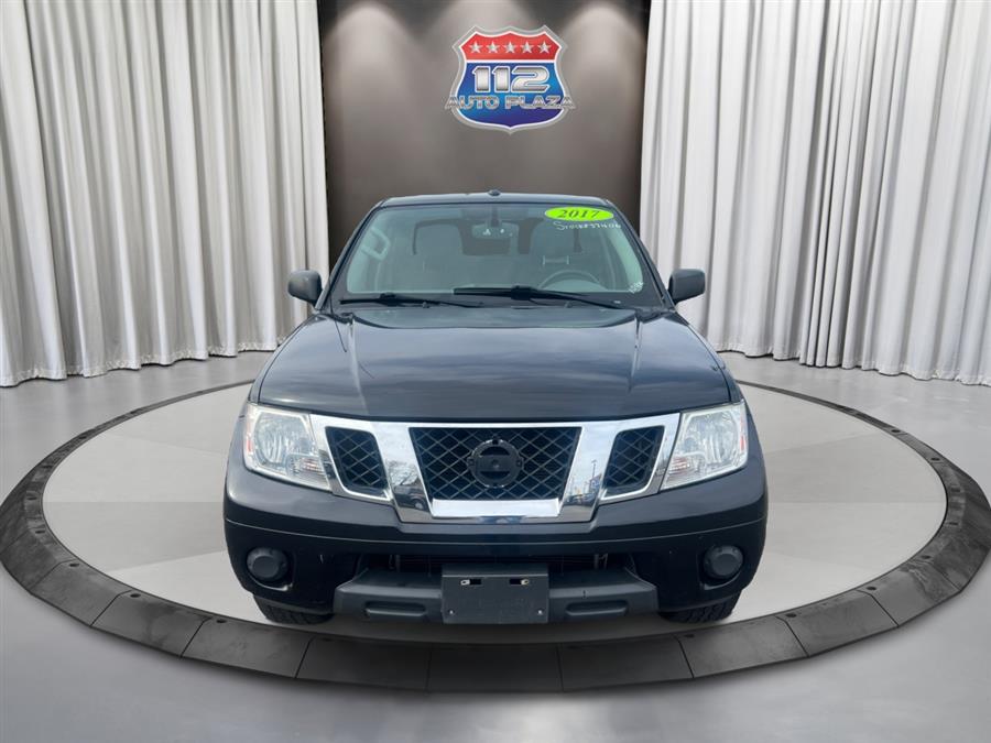2017 Nissan Frontier sv photo