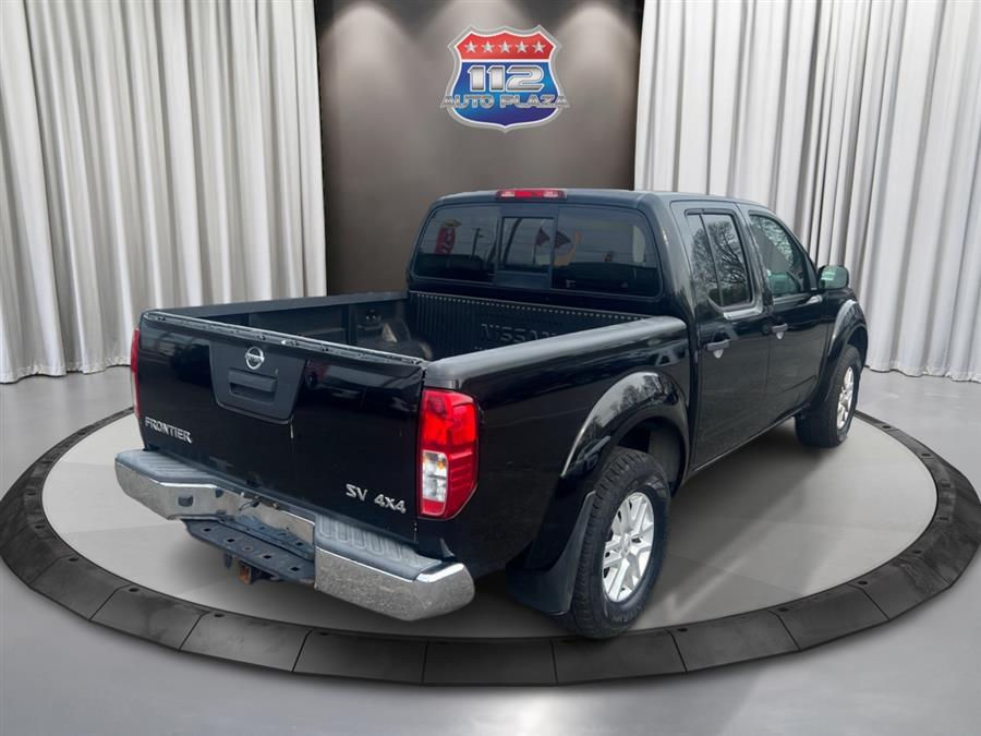 2017 Nissan Frontier sv photo